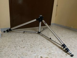Trípode Manfrotto con cabezales