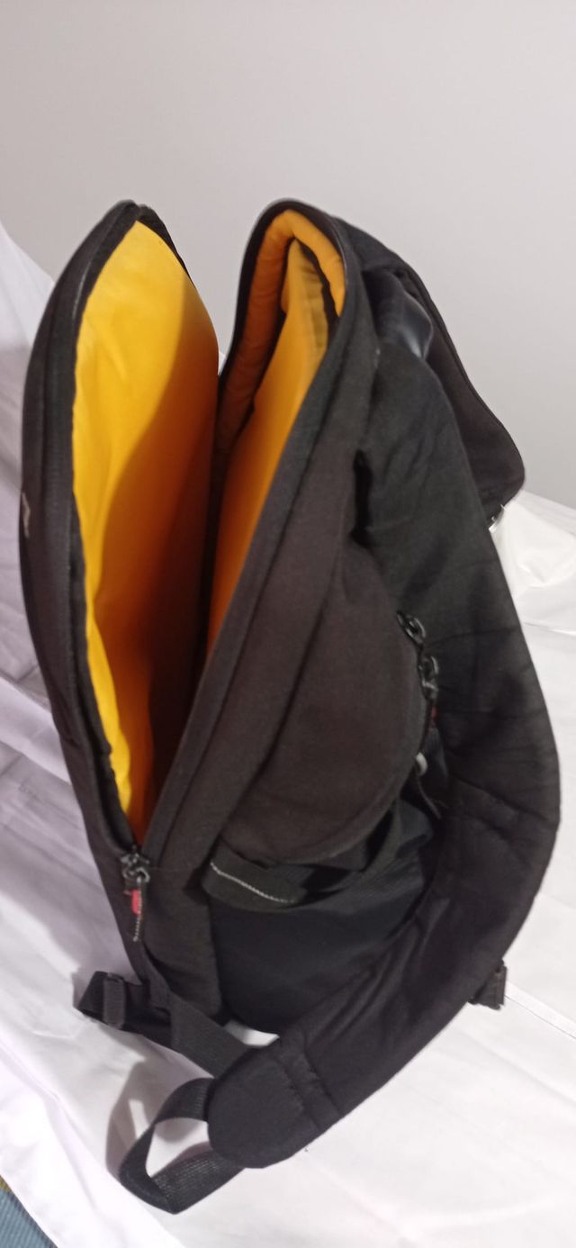 Cámara Canon Rebel XSI-450D + kit