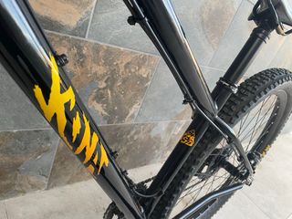 Kona Honzo ESD - Bicicleta Enduro Hardtail