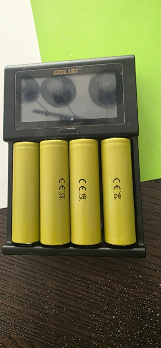 20 pcs 21700 5 ampere (acarica continua 15 ampere