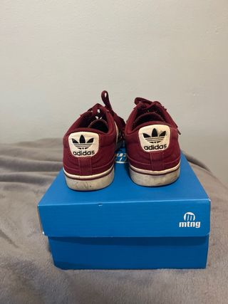 Zapatillas Adidas Rojas y Blancas