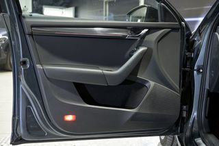Skoda Octavia   2.0 TSI 180kW 245CV DSG RS 