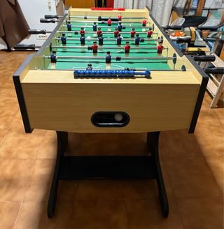 Futbolín en muy buen estado
