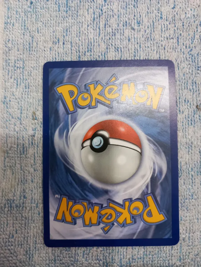 Cartas Pokémon Chinas y Españolas