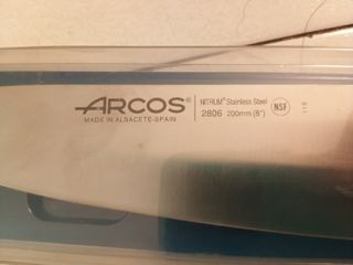 Cuchillo Arcos Mango Negro