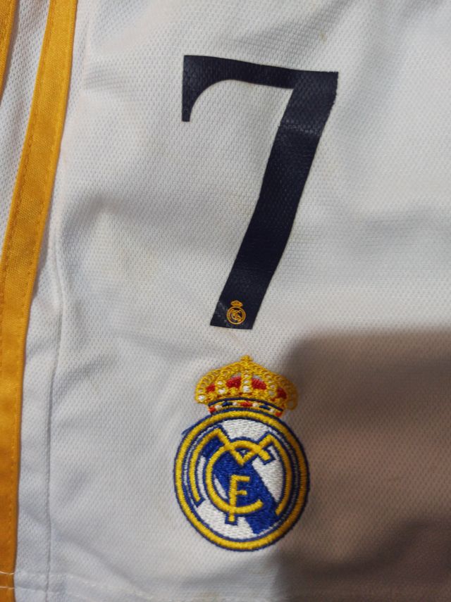 Equipación Real Madrid Vini Jr. Talla 26