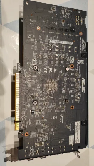 Tarjeta Gráfica ASUS RX 580