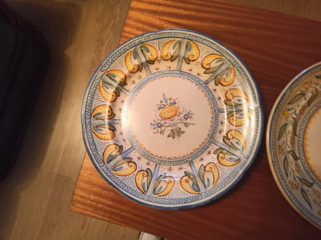 2 Platos Cerámica Decorativos Vintage