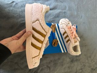 Adidas Superstar Conchas Talla 43 1/3 Nuevas