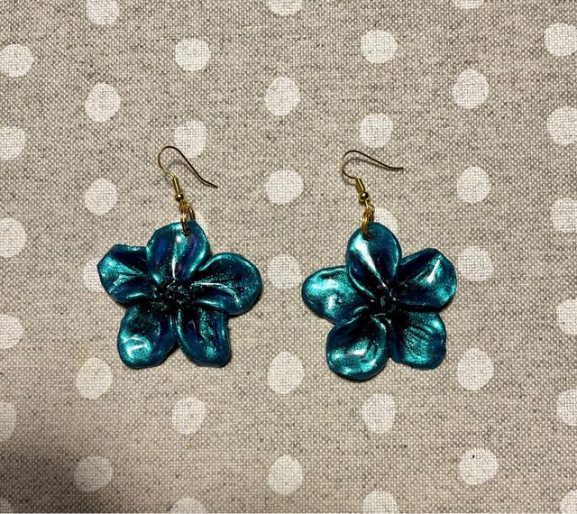 Pendientes flor hechos a mano