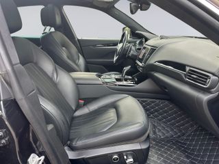 Maserati Levante Hybrid 2.0 330cv Q4