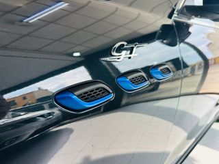 Maserati Levante Hybrid 2.0 330cv Q4