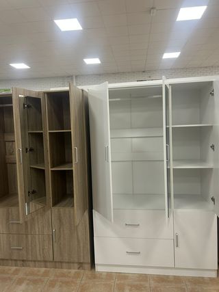 Armario 3 puertas madera + Espejo + 3 Cajones