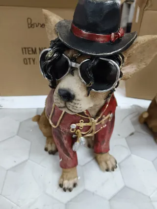 Figura Perro Moderno Resina Marrón