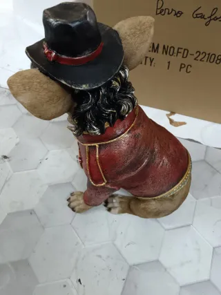 Figura Perro Moderno Resina Marrón