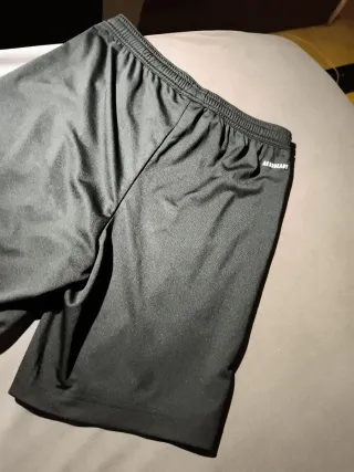 Pantalón corto Adidas negro 13-14 años