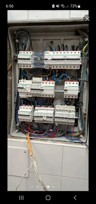 Oficial...Manitas todo tipo de arreglos y reformas