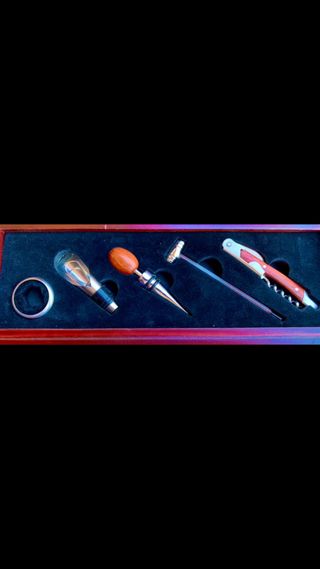 Estuche Lujo Ajedrez y Set Vino