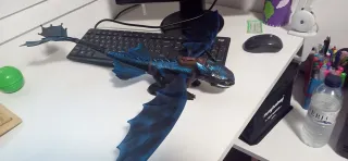 Juguete Dragón Desdentado negro-Azul