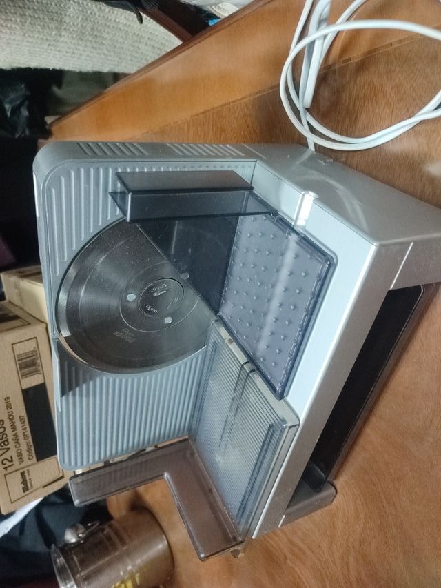 Cortadora de fiambre eléctrica