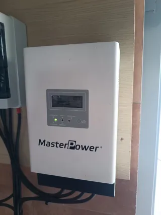 Batería, Inversor y Regulador Solar