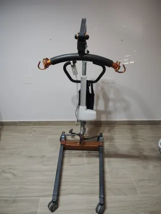 Grúa SUNLIFT 130 E Sunrise Medical