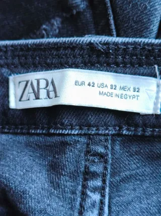 Vaqueros Zara desgastados chico