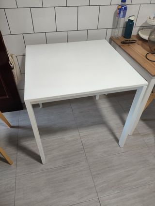 Mesa blanca 