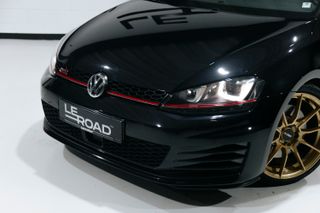 VW Golf GTI Performance MOTEC + R600 + Clubsport