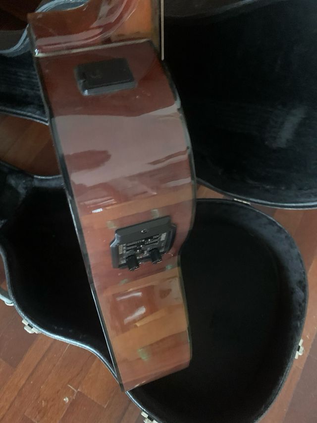 Chitarra Elettrica Acustica Yamaha CG110CE 