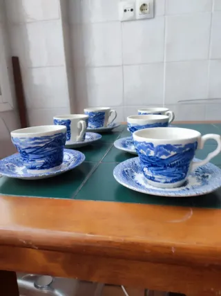 6 Tazas de café con leche de porcelana antiguas