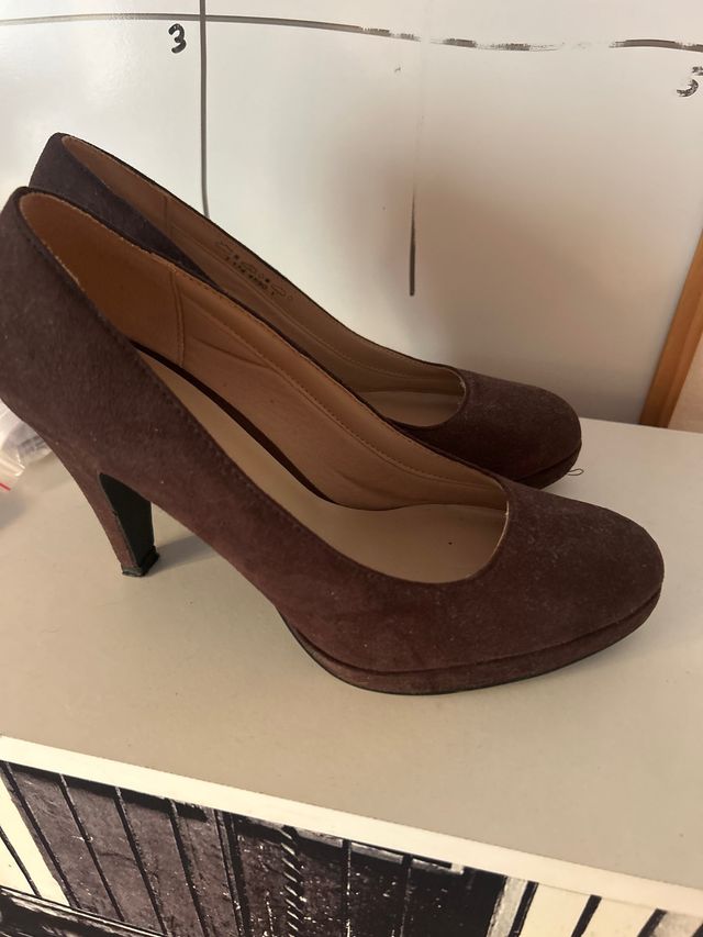 Tacones Marrones Elegantes