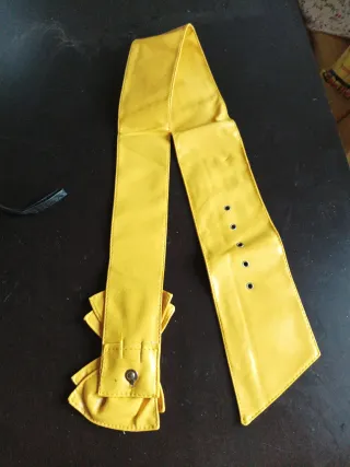 Cinturón Polipiel Amarillo con Lazo