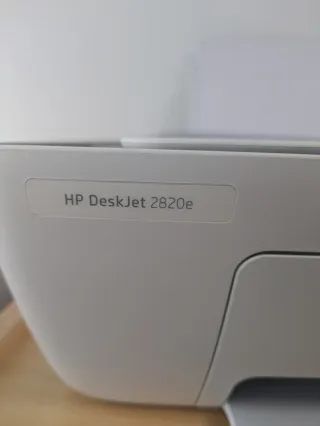 Impresora HP DeskJet 2820e