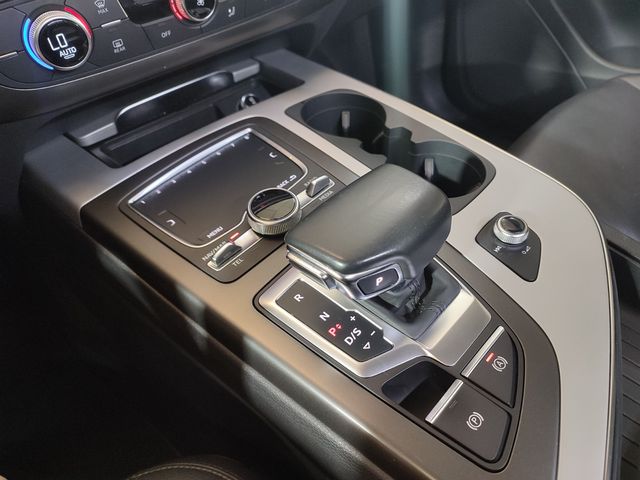 Audi Q7 45 TDI Mhev  Sline 232CV Quattro 7 plazas