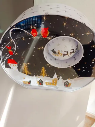 Lata Navideña Decorada