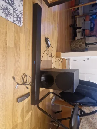 Samsung Home Cinema Barra Sonido y Subwoofer