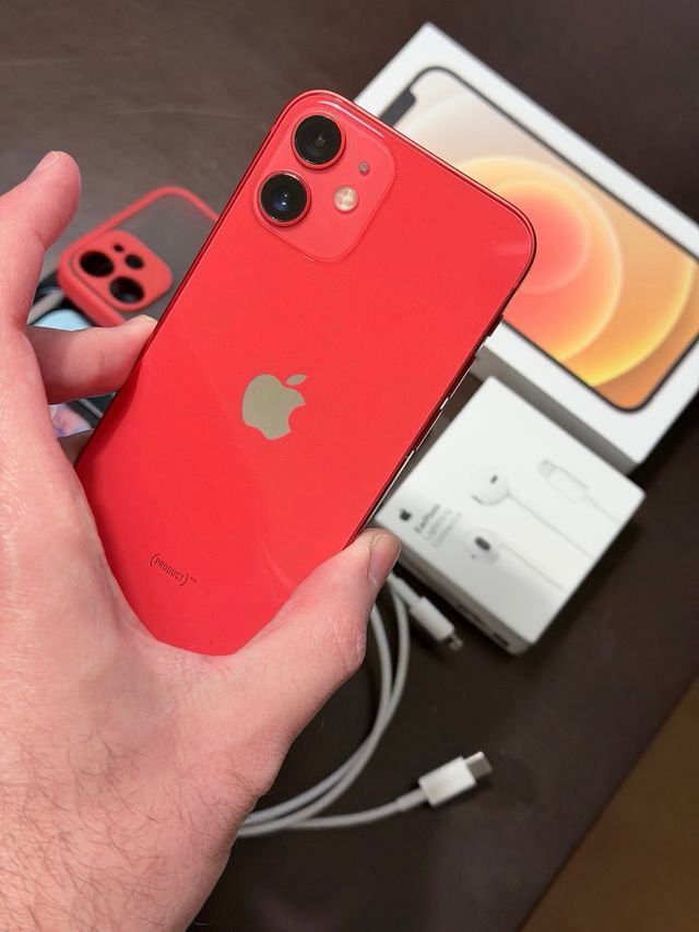 iPhone 12 mini 128GB rosso + Gimball Rollei in regalo