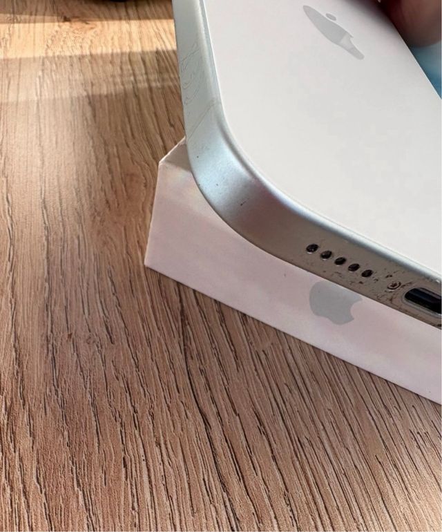 iPhone 15 128GB Azul Claro