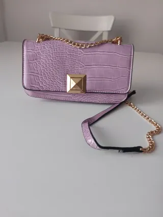 Camisa y bolso Sfera morado 