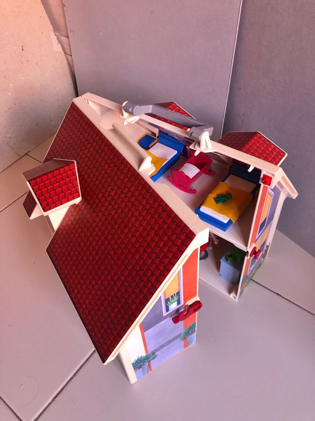 Playmobil Casa Moderna 5167 con muebles y figuras