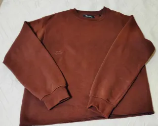 Jersey Bershka marrón cuello redondo talla S