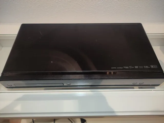 Grabador Philips HDMI x.v.Colour BD-Live