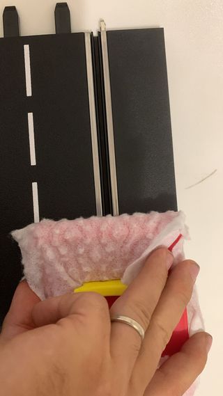 Pulitore Pista Slot Grande 124/132