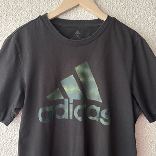 Camiseta Adidas