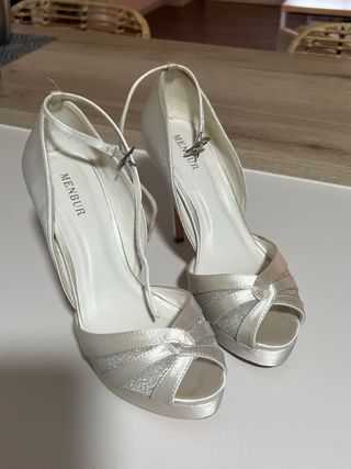 Tacon Novia Menbur Talla 39 Blanco/Plata