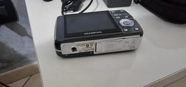 Olympus Fotocamera Digitale Blu/Argento