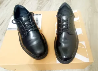 Zapatos negros niño