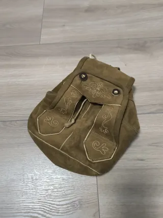 Mini mochila de piel