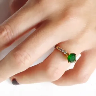 Anillo Art Decó Piedra Verde 